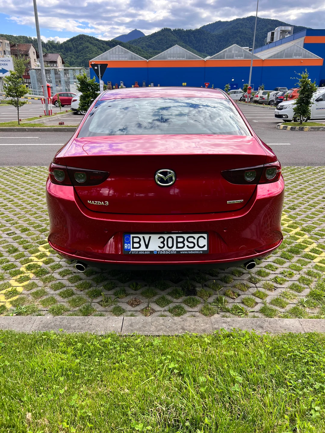 Detaliu exterior Mazda 3